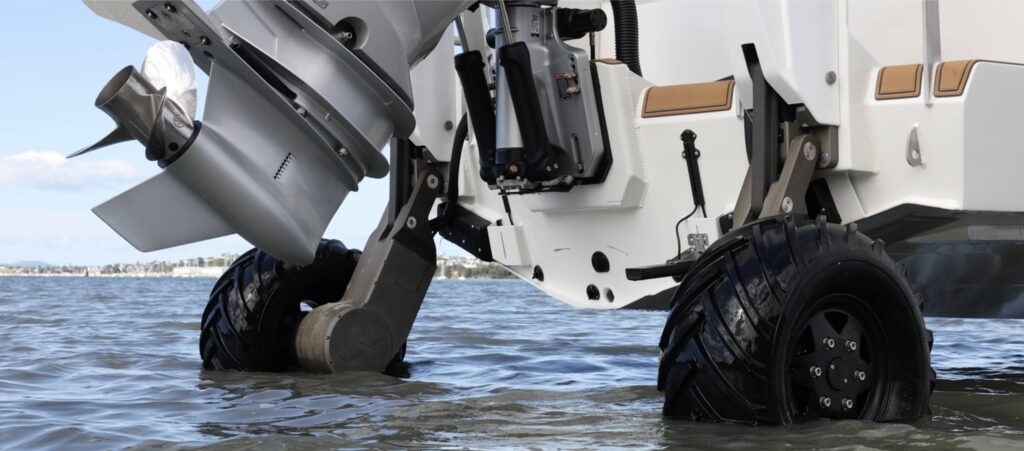 Tectrax T3000 Gen2 wheels taking the Flyfin 750HTA into the water